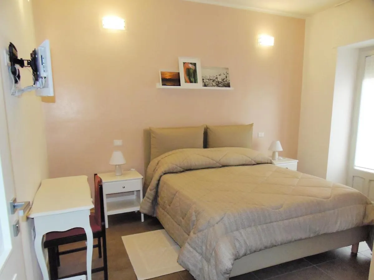 B-Karalis Bed and Breakfast Cagliari Bed & Breakfast