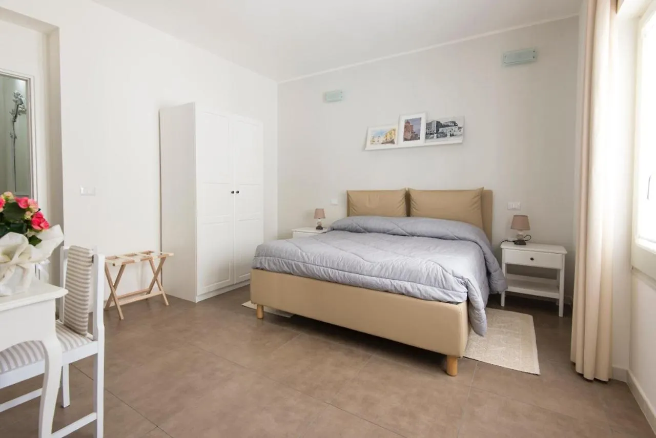 B-Karalis Bed and Breakfast Cagliari Bed & Breakfast